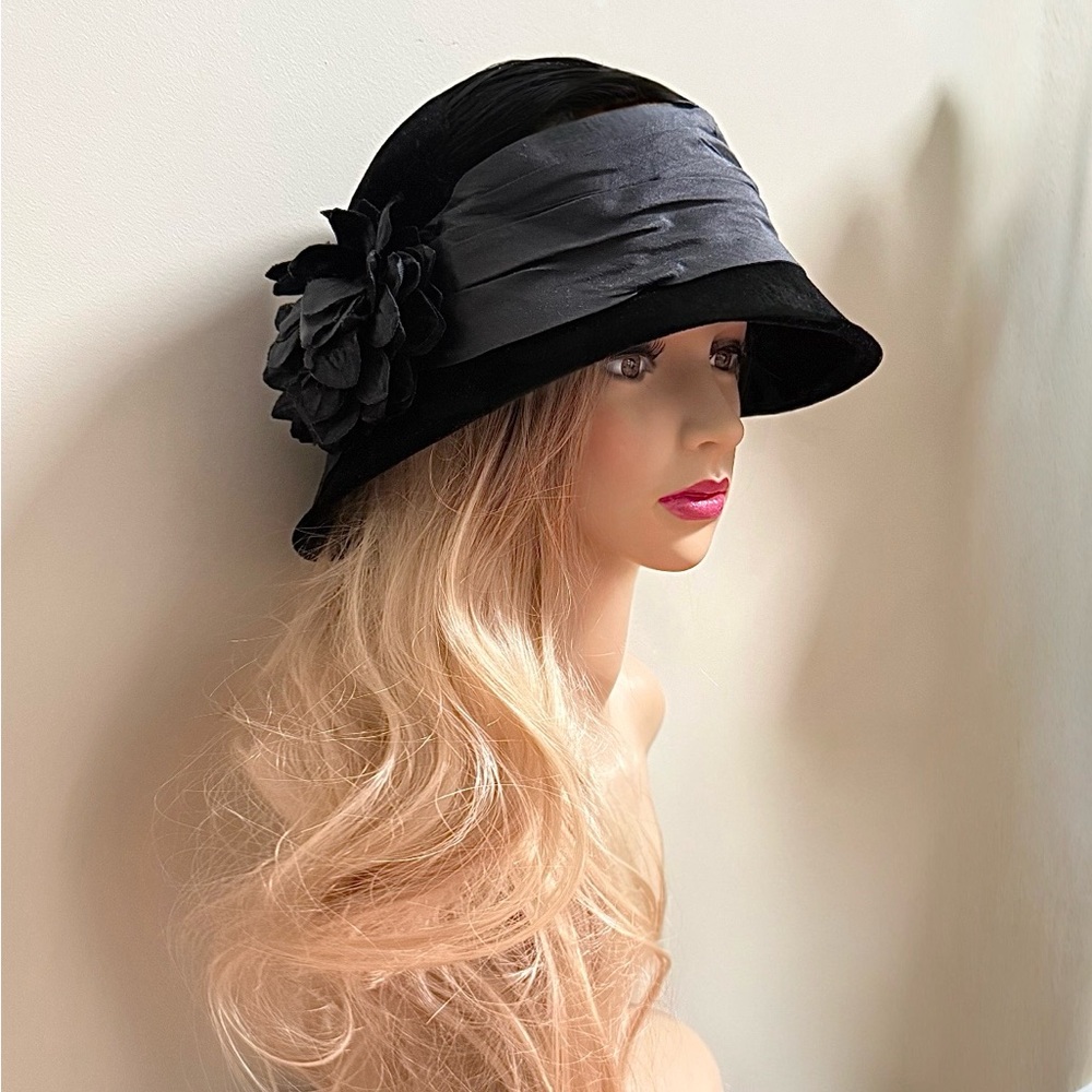 Ritzy Cloche - Hat